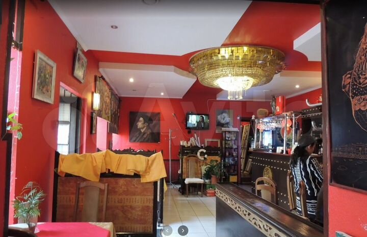 Торговая площадь, 168 м²