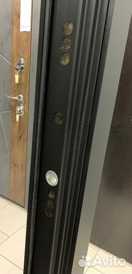 Дверь входная