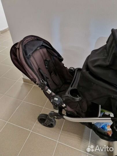 Коляска для двойни