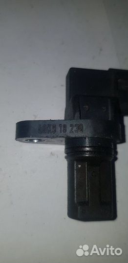 Датчик распредвала Mazda Cx-7 L3-VDT