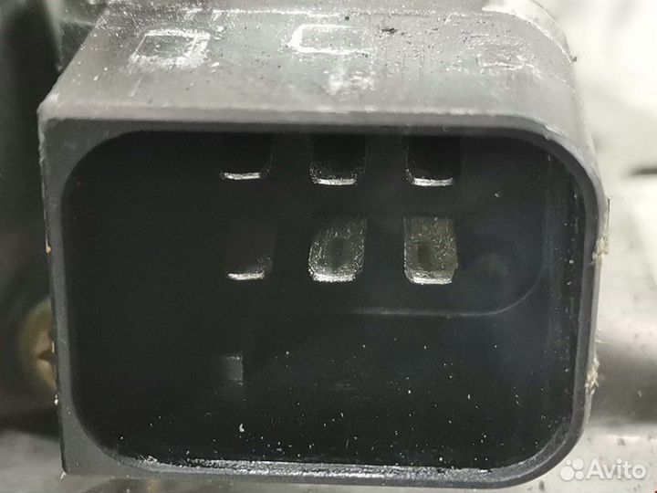 Стеклоподъемник электрический задний правый