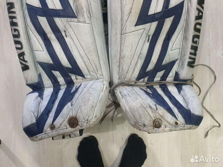 Щитки вратарские vaughn