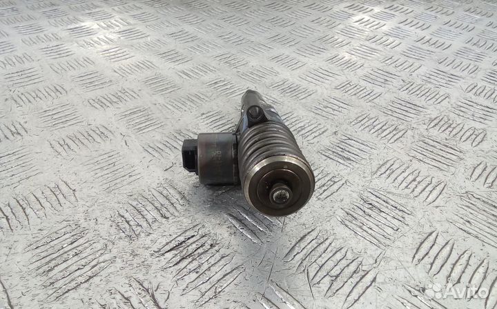 Форсунка volkswagen touran 1T1, 1T2 3-9 дней