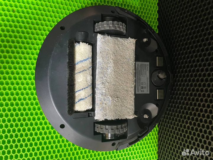 Робот-пылесос elari SmartBot Brush SBT-001А