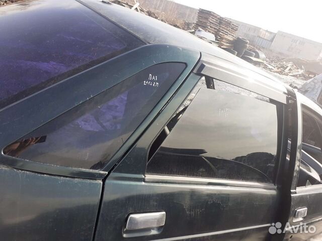 Заднее правое стекло ваз 2110