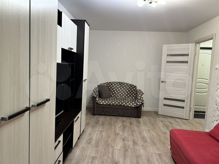 2-к. квартира, 40 м², 3/5 эт.