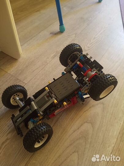 Lego Technic багги 42124