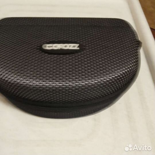 Солнцезащитные очки мужские