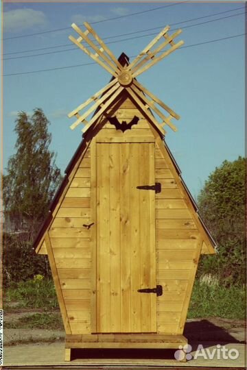 Дачный туалет с дельфином XDW