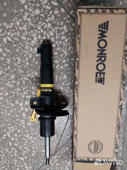 Амортизатор фольксваген гольф,джетта,шкода Yeti