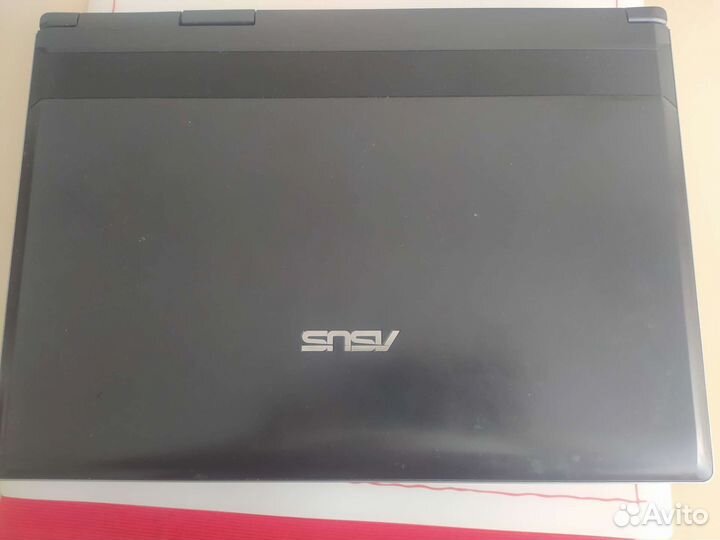Ноутбук asus на запчасти