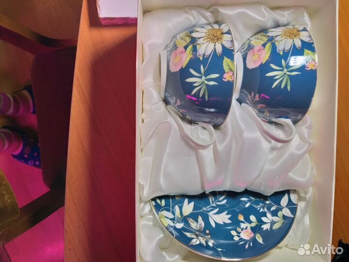 Подарочный набор. Две чайные пары.Тонкий фарфор