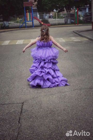 Шикарное платье для девочки