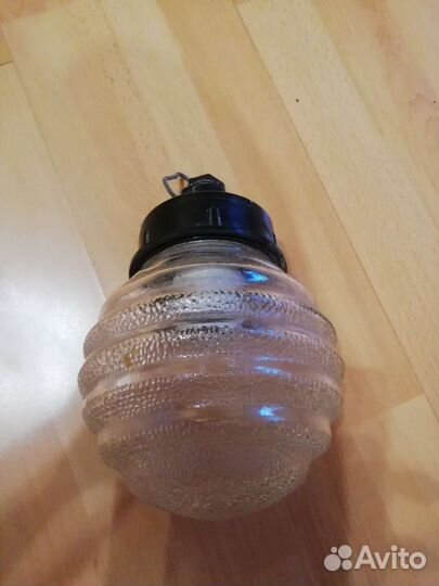 Светильник настенный