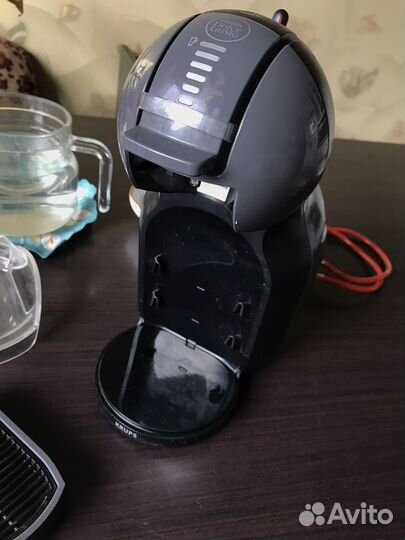 Капсульная кофемашина dolce gusto