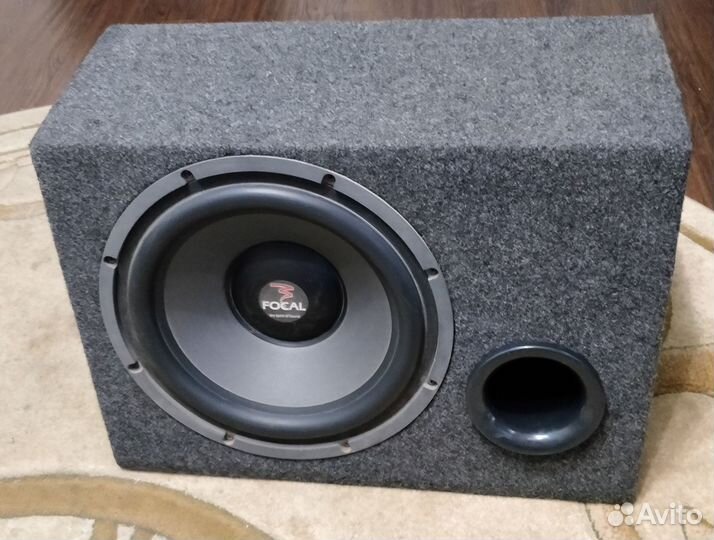 Focal Polyglass 33 v1