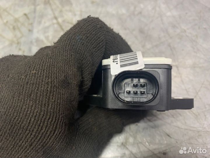 Датчик ускорения Audi A4 B7 2005-2007 седан 2.0