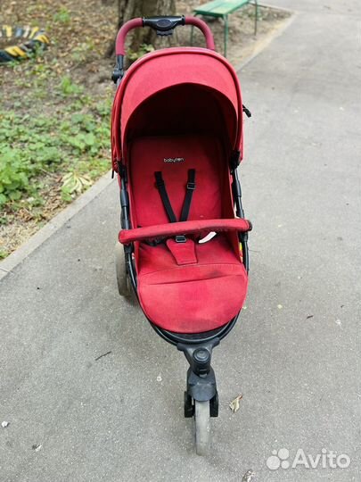 Прогулочная коляска