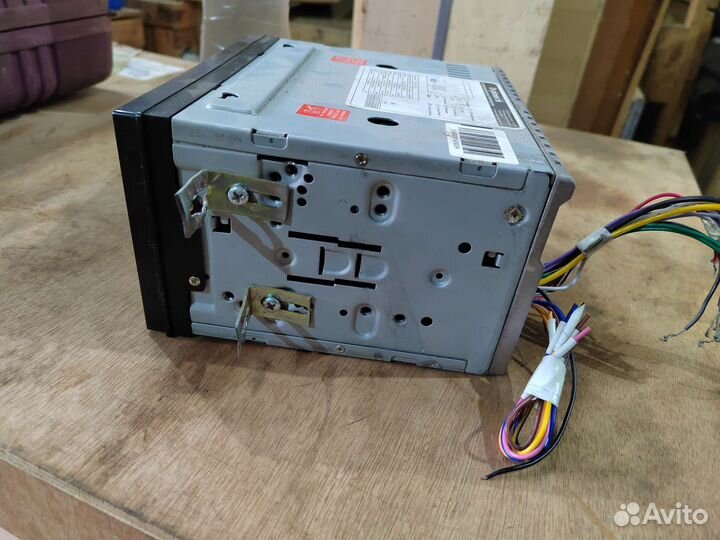 Автомобильный 2DIN DVD-проигрыватель