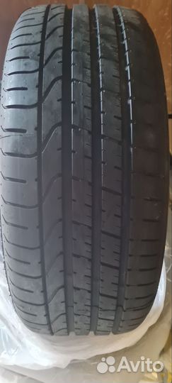 Pirelli P Zero 245/40 R20