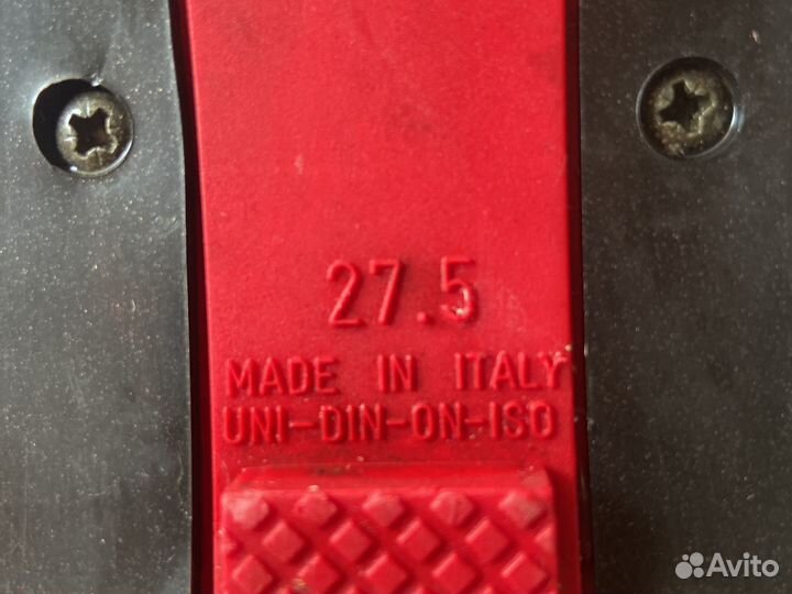 Горнолыжные ботинки rossignol