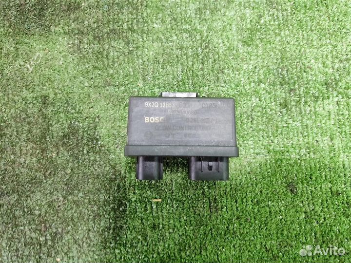 Реле свечей накала Land Rover Discovery 4 2010