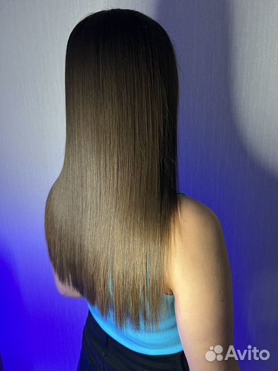 Кератиновое выпрямление волос