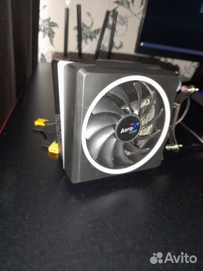 Кулер процеccорный, Aerocool Cylon 4