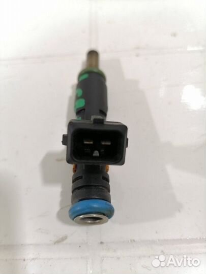 Форсунка топливная Chevrolet Cruze J300 2009-2015