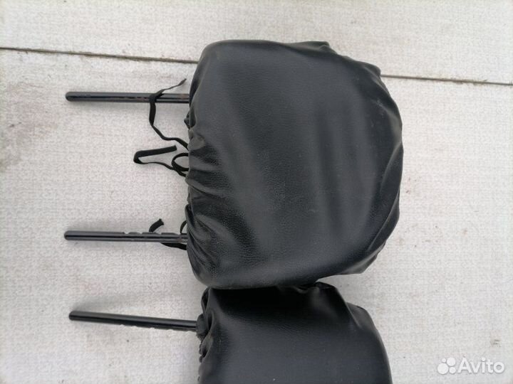 Подголовник сиденья передний Citroen C4 комби
