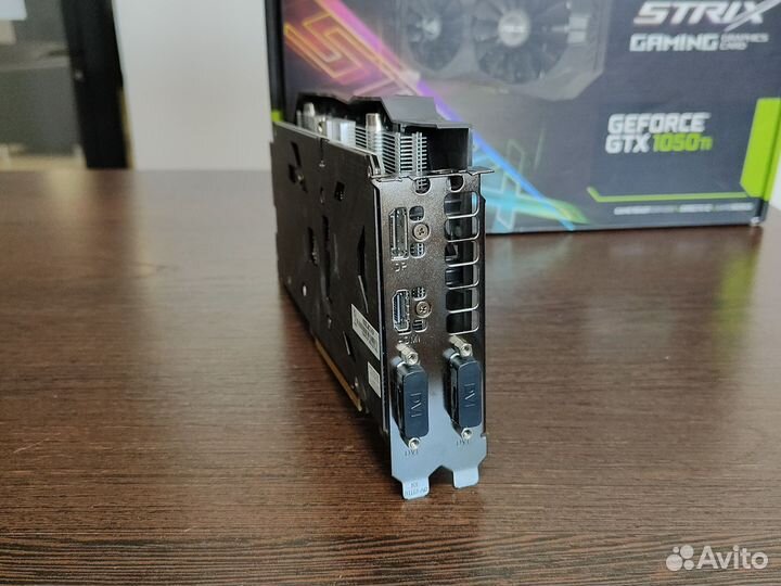 Видеокарта Asus Strix GTX 1050 Ti 4 Gb