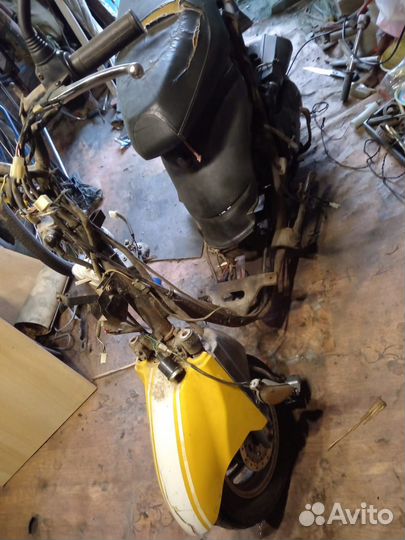 Запчасти на скутер