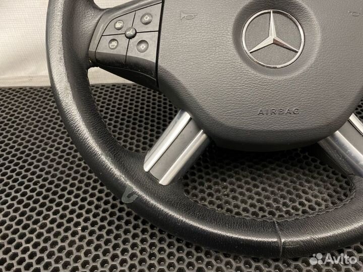 Руль Mercedes-Benz R-Class W251 272.967 3.5 2008