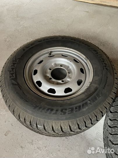 Колеса р16 245/70 (5x139,7)