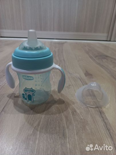 Поильники, ниблеры, нагрудник для кормления