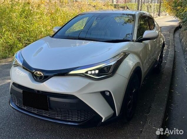 Toyota C-HR 1.2 CVT, 2021, 26 000 км