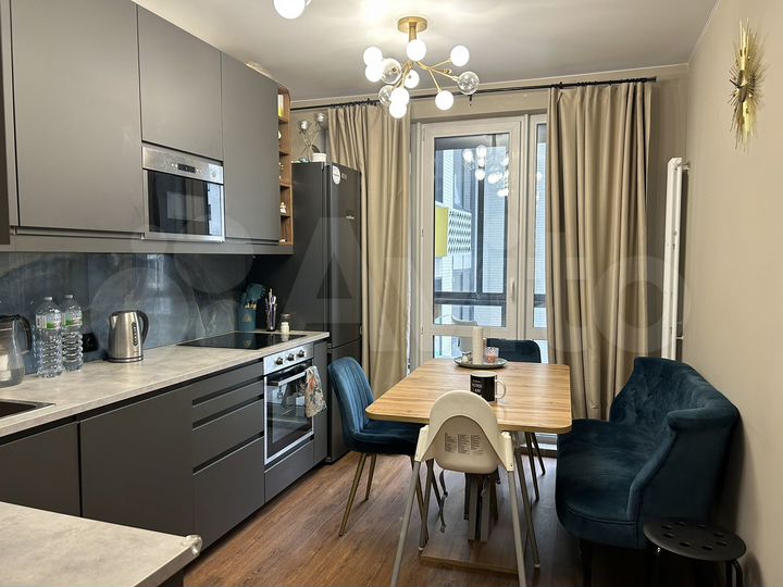 2-к. квартира, 58,8 м², 6/15 эт.