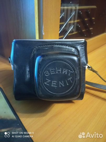 Зеркальный фотоаппарат Zenit TTL