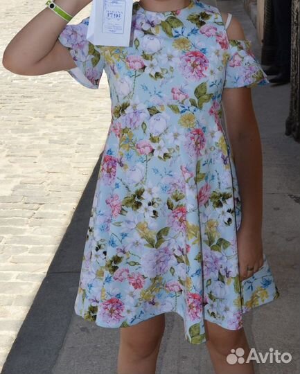 3 платья для девочки 158р