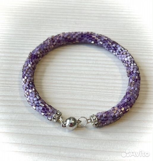 Браслет жгут из бисера