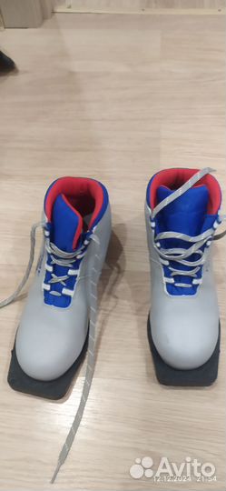 Лыжные ботинки, р-р 37 и 38