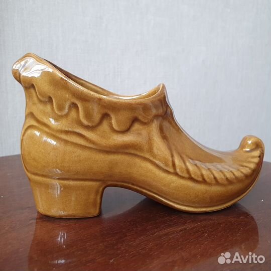 Керамика из СССР - сувенирная пепельница 