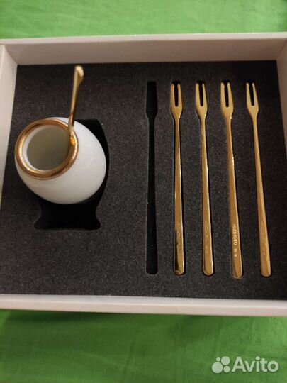 Набор столовых приборов Mikimoto