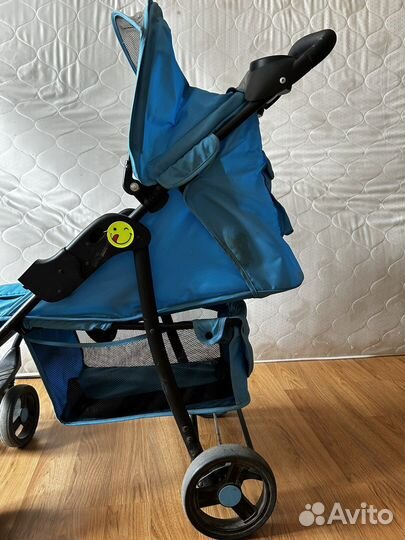 Коляска прогулочная