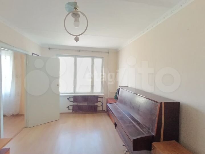 3-к. квартира, 58 м², 2/5 эт.