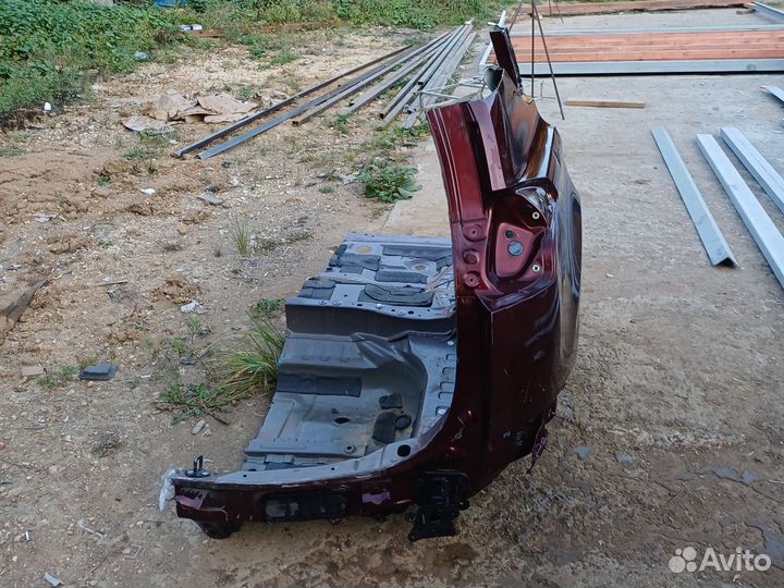 Четверть задняя правая Toyota RAV4 40