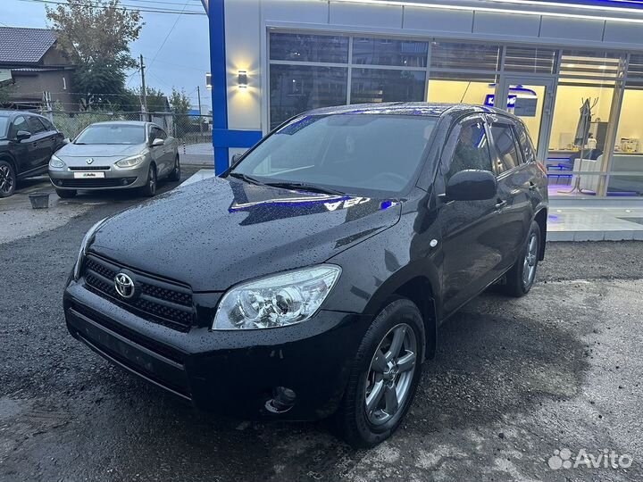 Toyota RAV4, 2008