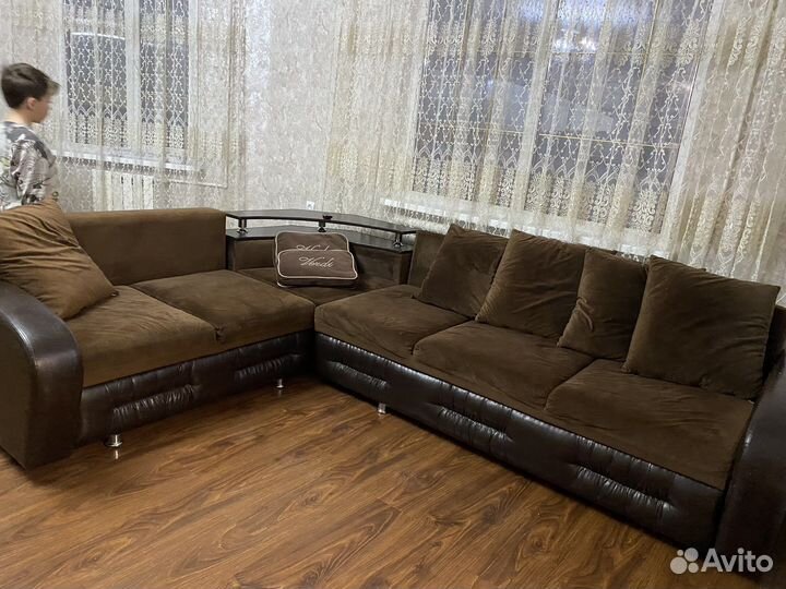 Угловой диван