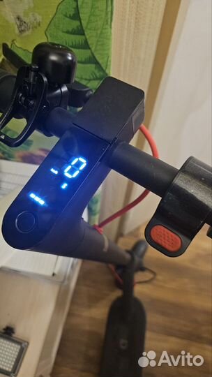 Самокат Xiaomi m365 pro