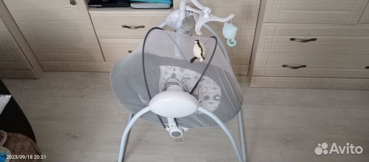 Детские электронные качели для новорожденных